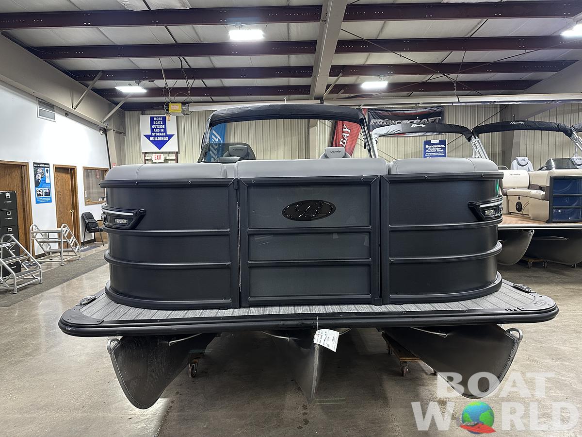 2025 Bentley Pontoons Elite 223 Admiral Quad Lounge Tritoon & Honda 4-Stroke EFI