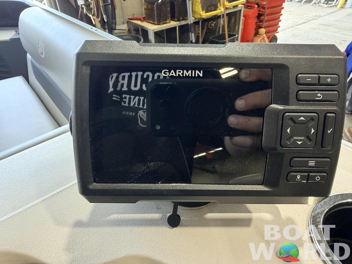 Used 2021 Princecraft 21 Sportfisher 2RS Pontoon & 90HP Mercury 4-Stroke -$27,995