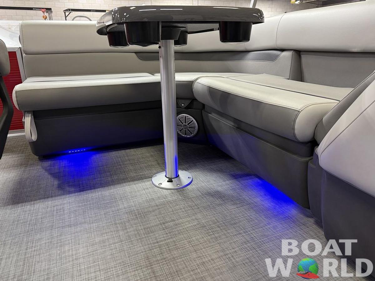 2025 Princecraft 21 Sportfisher 2-S Pontoon & Mercury 4-Stroke EFI