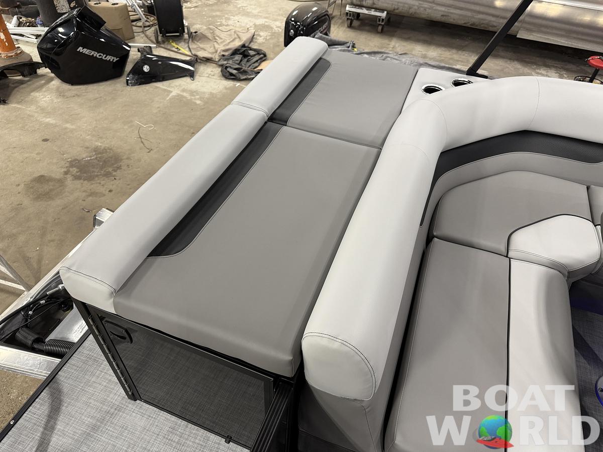 2027 Princecraft 21 Sportfisher 2-S Pontoon $32995