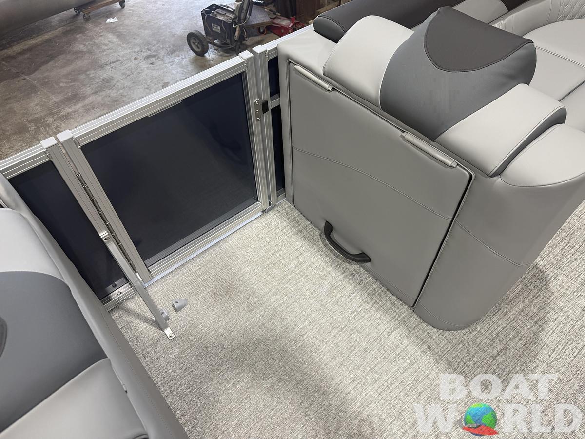 2026 Tahoe Pontoons LTZ 2385 Swingback (VRB) 