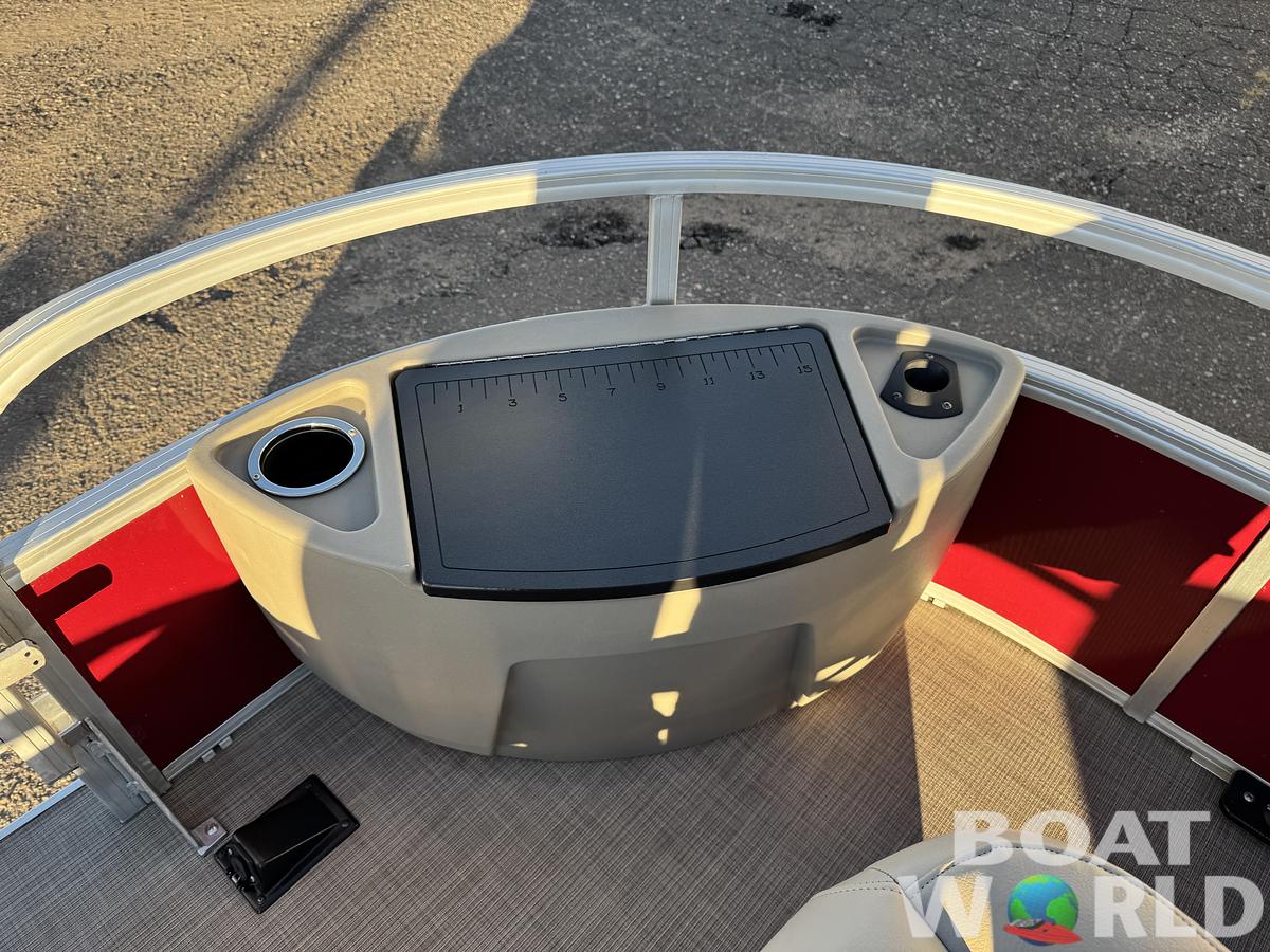 Used 2020 Sun Tracker Fishin Barge 20 DLX Pontoon