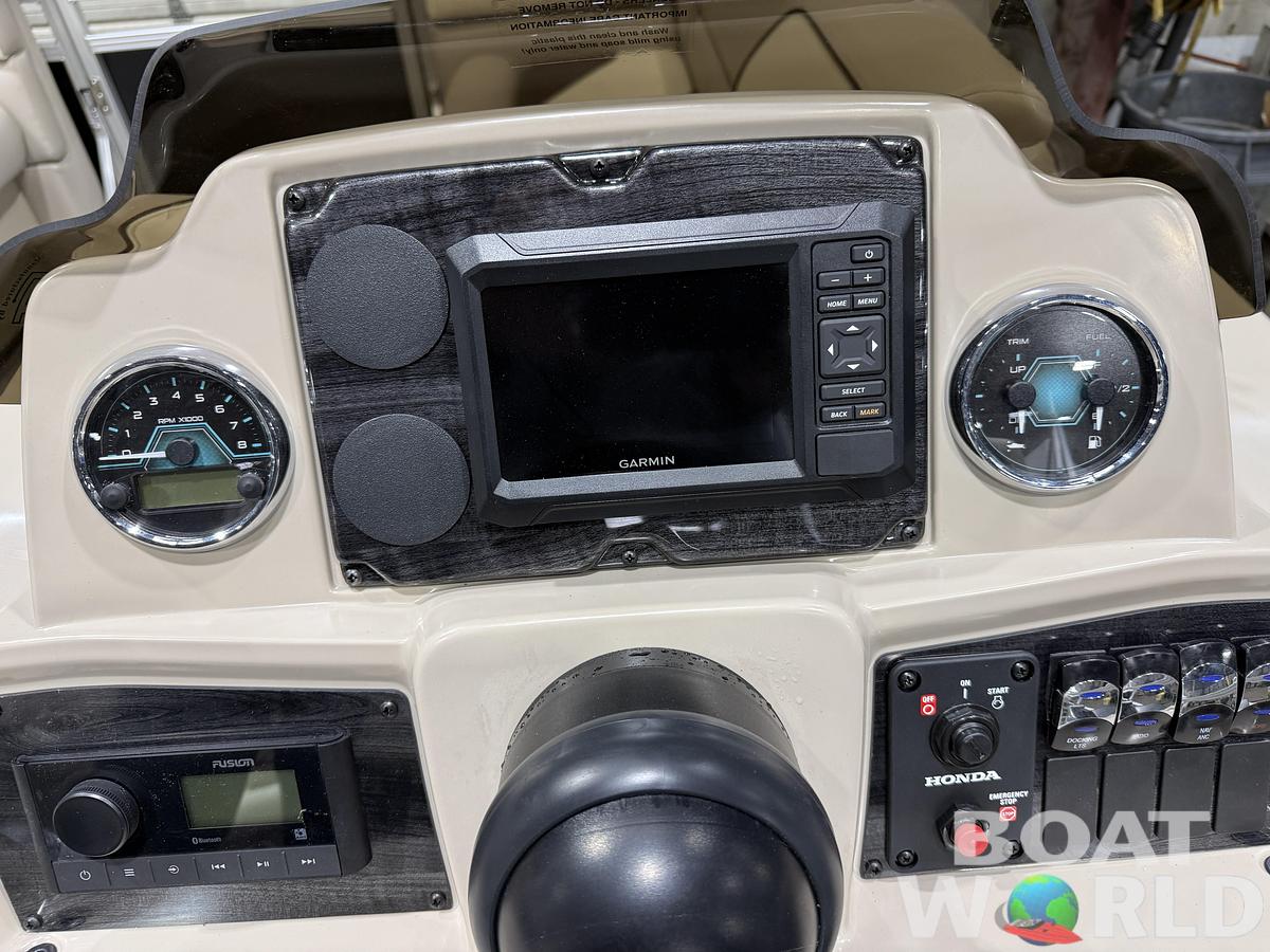 2026 Tahoe Pontoons Sport 2180 Quad Lounge