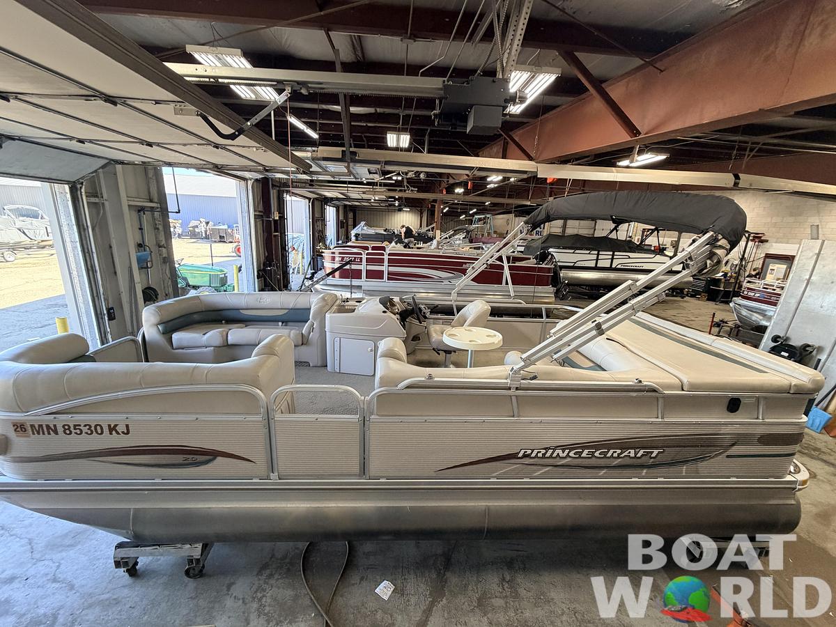 Used 2007 Princecraft  20 Versailles Pontoon & 60HP Mercury 4Stroke - $14,995
