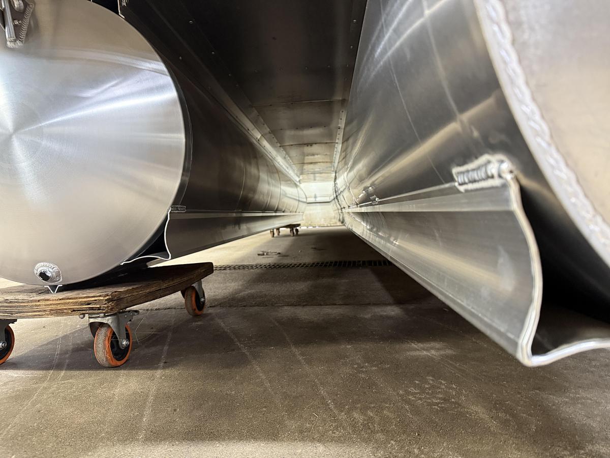 2025 Tahoe Pontoons Cascade 2385 Elite Tritoon & Honda 225HP 4-Stroke EFI