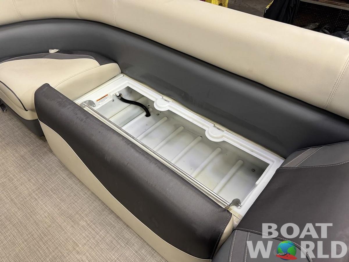 Used 2018 Premier SunSpree 220 DL Pontoon