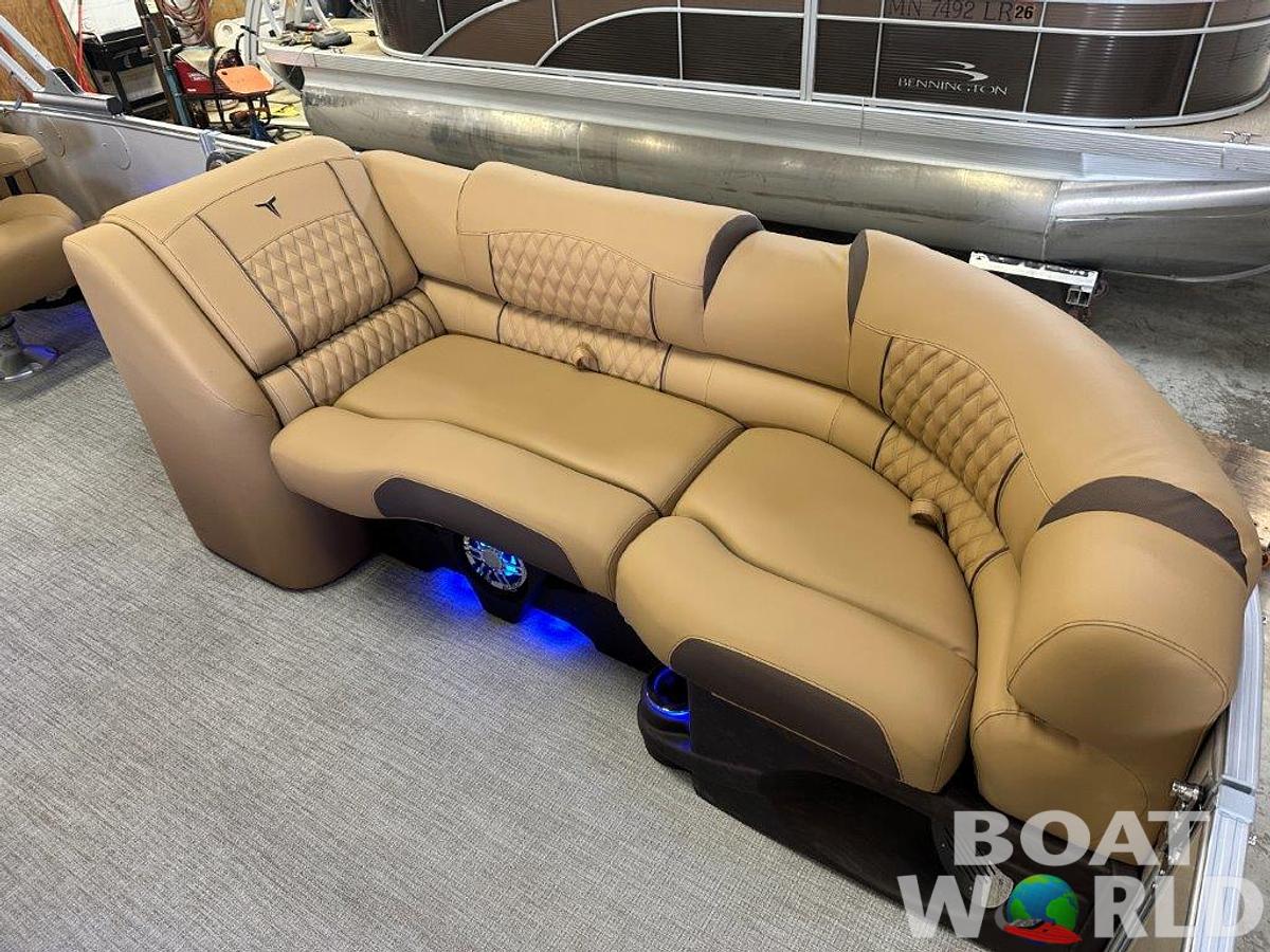 2025 Tahoe Pontoons Cascade 2385 Quad Lounge Shift SS & Honda 4-Stroke EFI