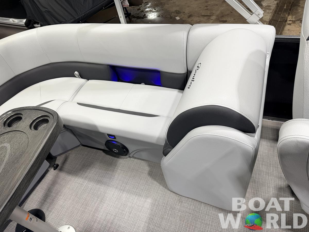 Used 2024 Bentley Pontoons Legacy 223 Navigator Quad Lounge Tri-toon Pontoon & 150HP Honda 4-Stroke EFI
