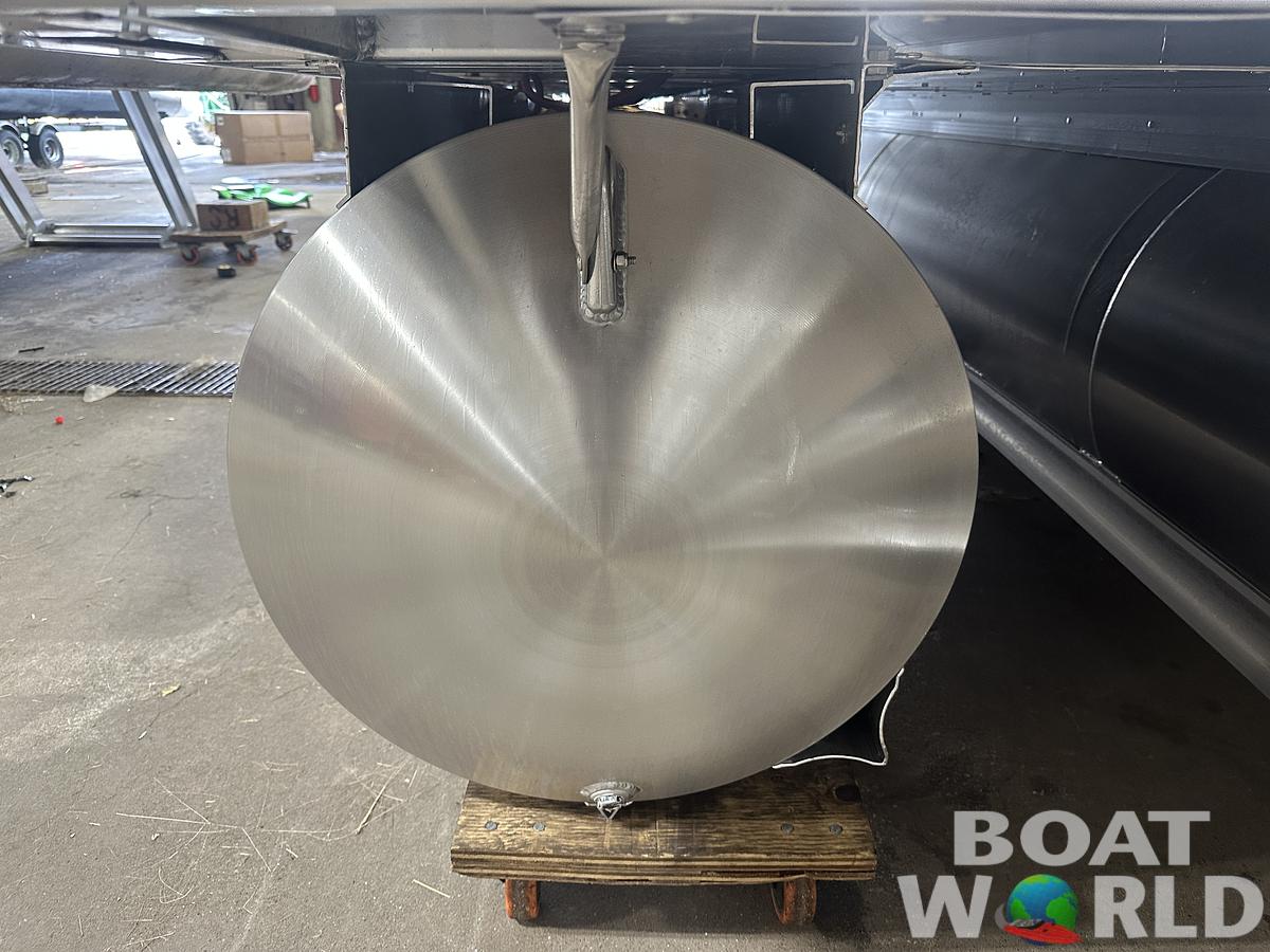 2025 Tahoe Pontoons LTZ 2385 Swingback (VRB) Windshield Tritoon & Honda 4-Stroke EFI