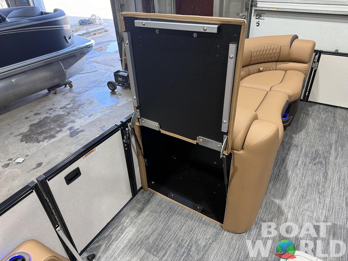 2026 Tahoe Cascade 2385 Quad Lounge Shift SS Tritoon $73995