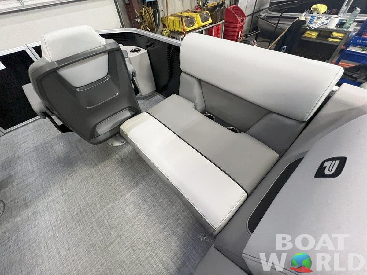 2025 Princecraft 21 Sportfisher 2-S Pontoon & Mercury 4-Stroke EFI