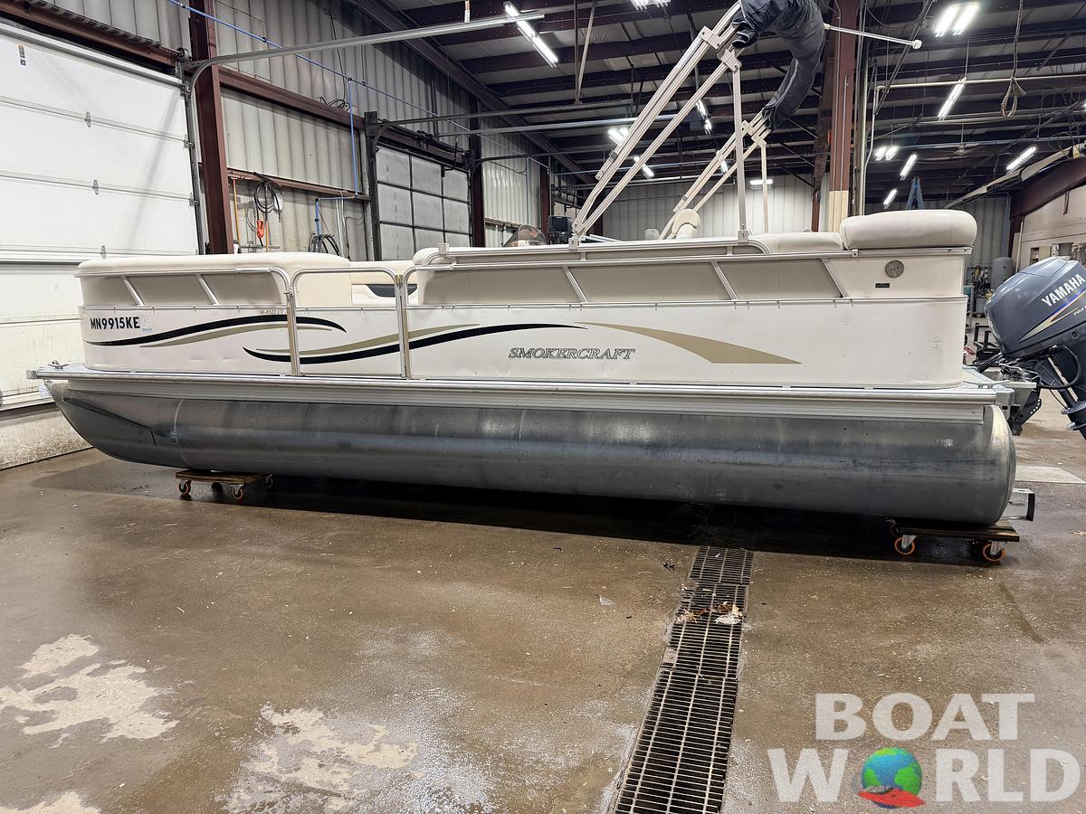 Used 2006 SmokerCraft 8522 Cruise Pontoon & 60HP Yamaha 4-Stroke - $14,995