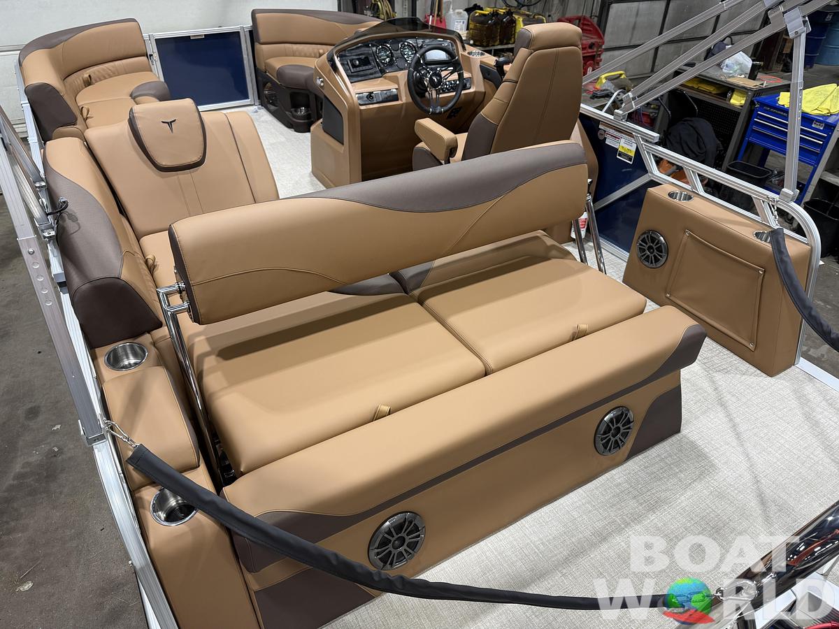2026 Tahoe Pontoons LTZ 1985 Cruise Rear Bench (CRB) 