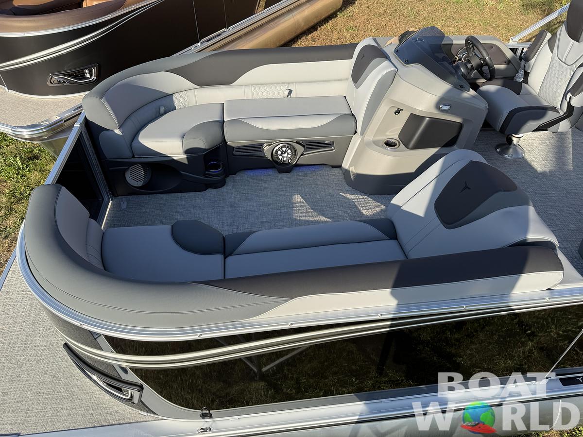 2026 Tahoe Pontoons LTZ 2385 (CRB) Cruise Rear Bench Tritoon 