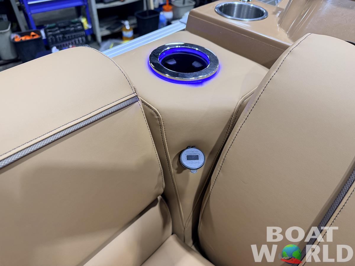 2026 Tahoe Sport 2385 VRB Swingback Tritoon $47995