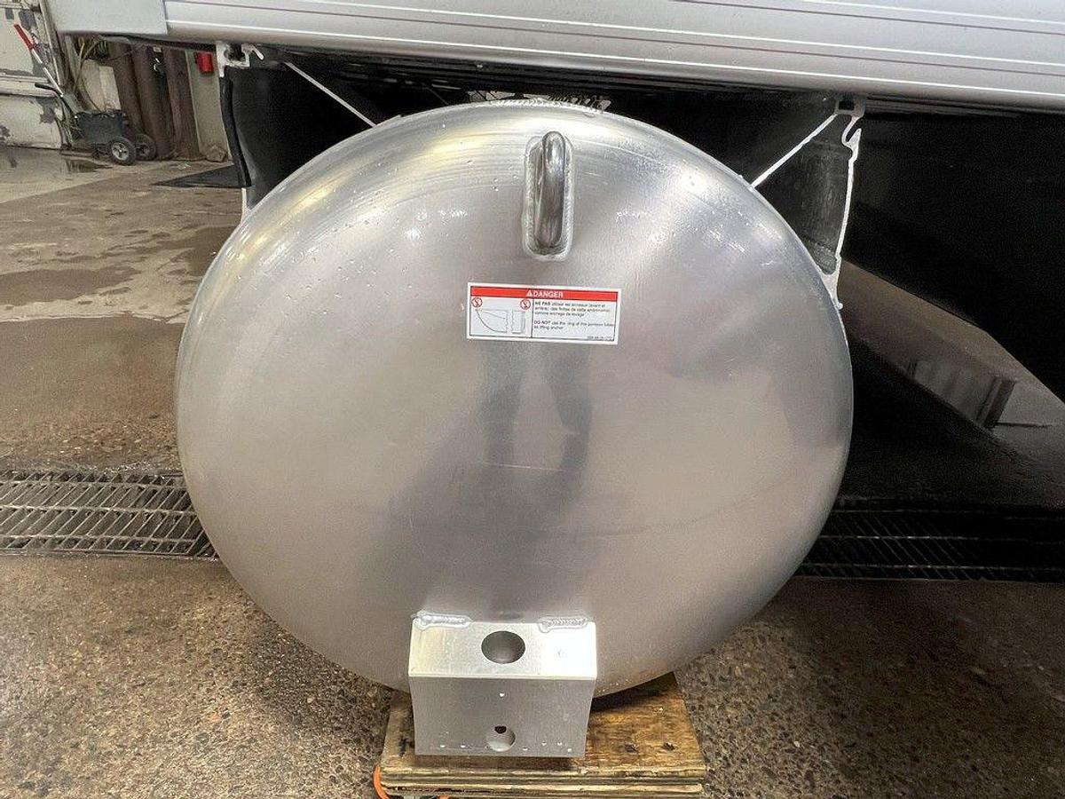 2025 Princecraft 21 Sportfisher 2RS Fish & Cruise Pontoon & Mercury 4-Stroke EFI