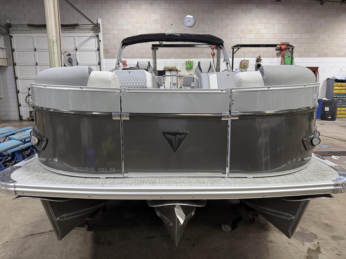 2025 Tahoe Pontoons Cascade 2385 Quad Lounge Shift SS Tritoon & Honda 225HP Outboard
