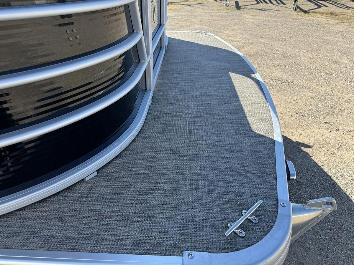 Used 2020 Sweetwater SW 2086 Cruise Pontoon with 70HP Yamaha 4-S EFI