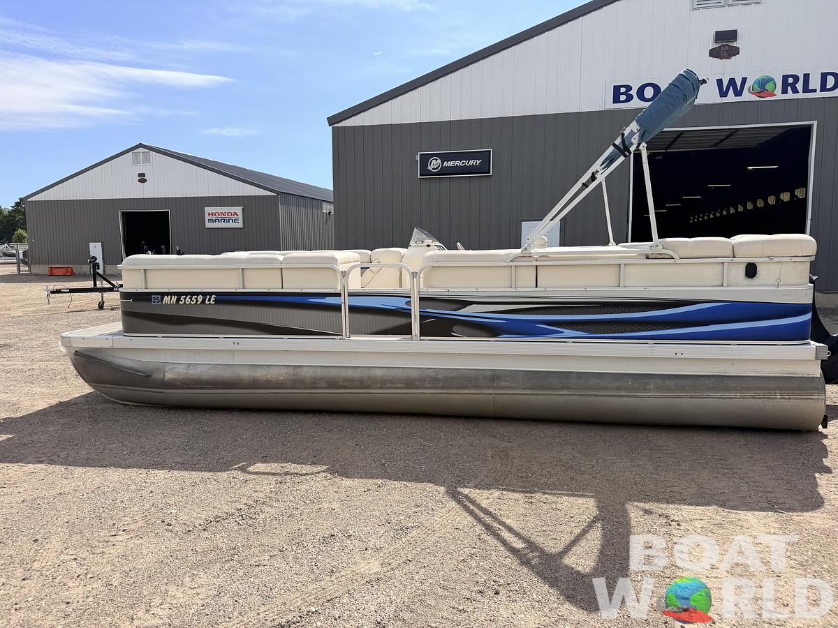 Used 2000 Bennington 2275 LX & 50HP Mercury 4Stroke -$12,995