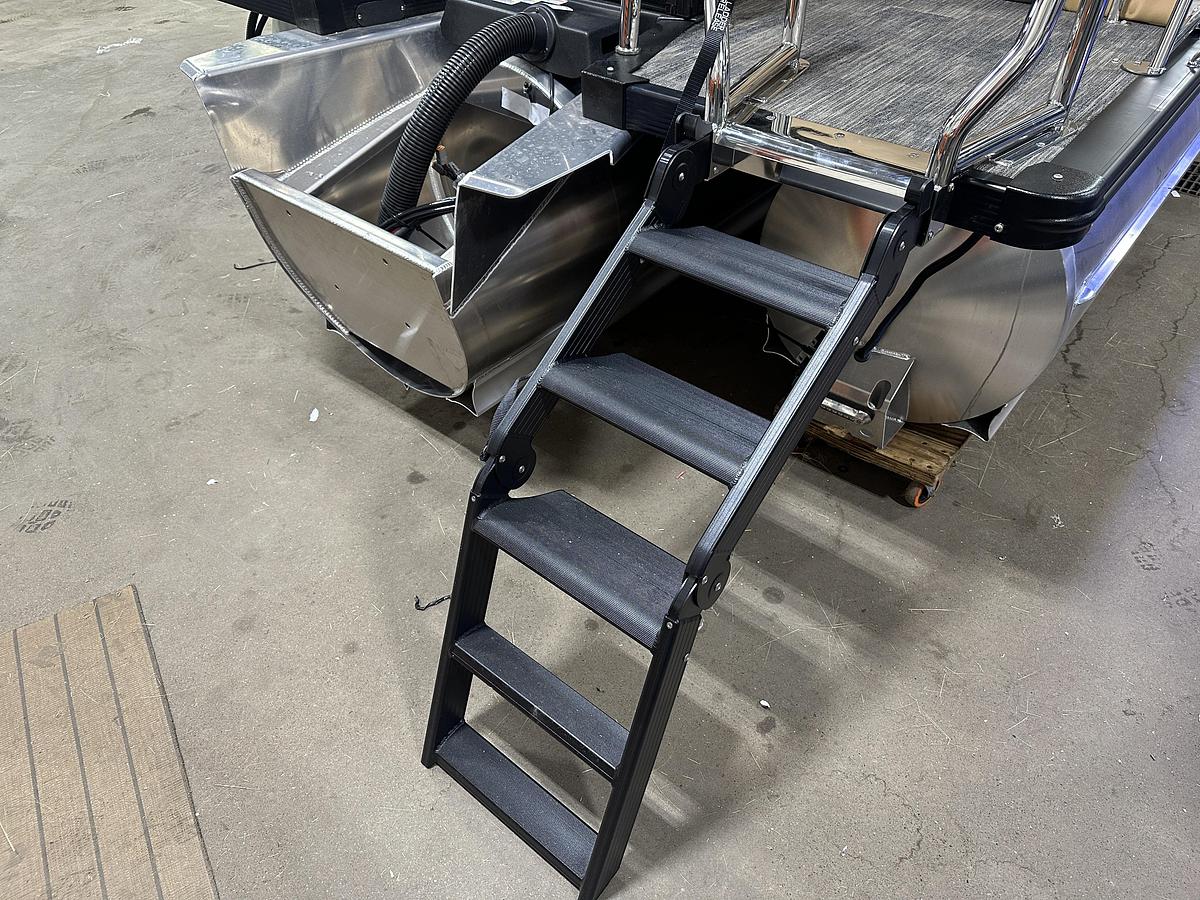 2025 Tahoe Pontoons Grand Tahoe 2585 Quad Lounge Windshield Tritoon & Mercury 400HP V10