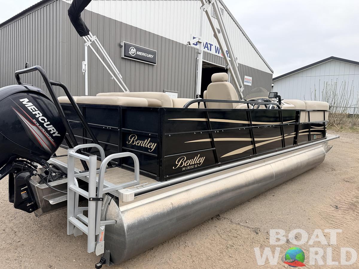 Used 2018 Bentley Encore 240 Cruise SE & 150HP Mercury 4Stroke -$29,995