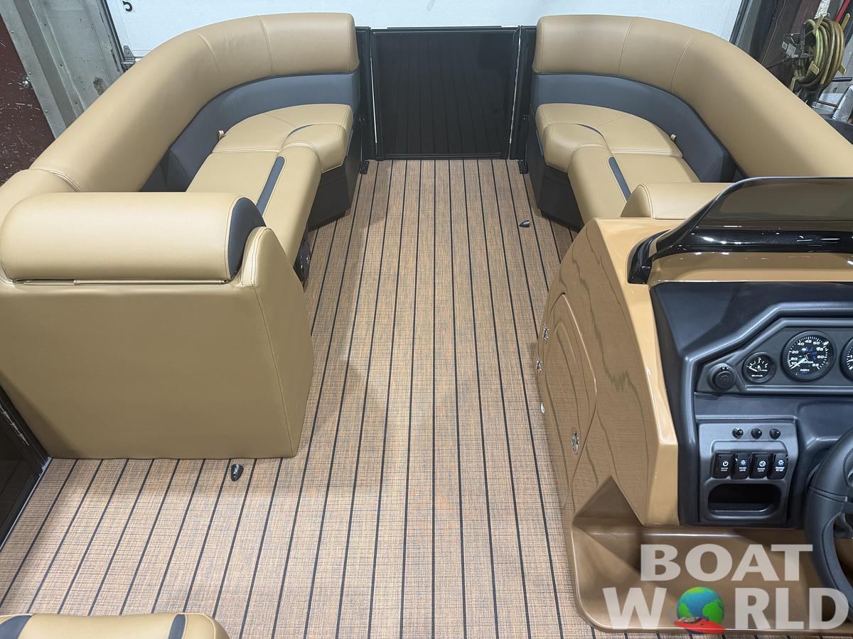 2026 Bentley Legacy 220 Navigator Quad Lounge Pontoon $36995