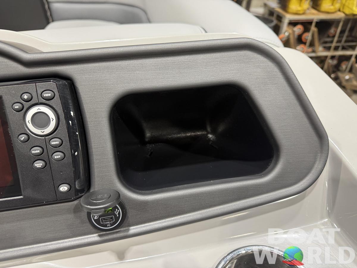 2027 Bentley Bolt 150HP 223 Tritoon $47995