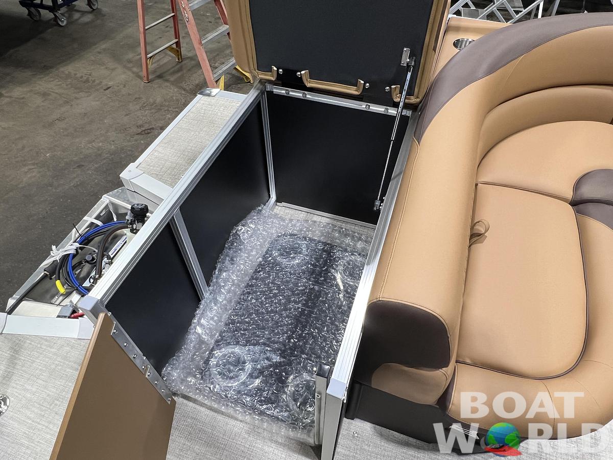 2026 Tahoe Pontoons LTZ 1985 Cruise Pontoon 