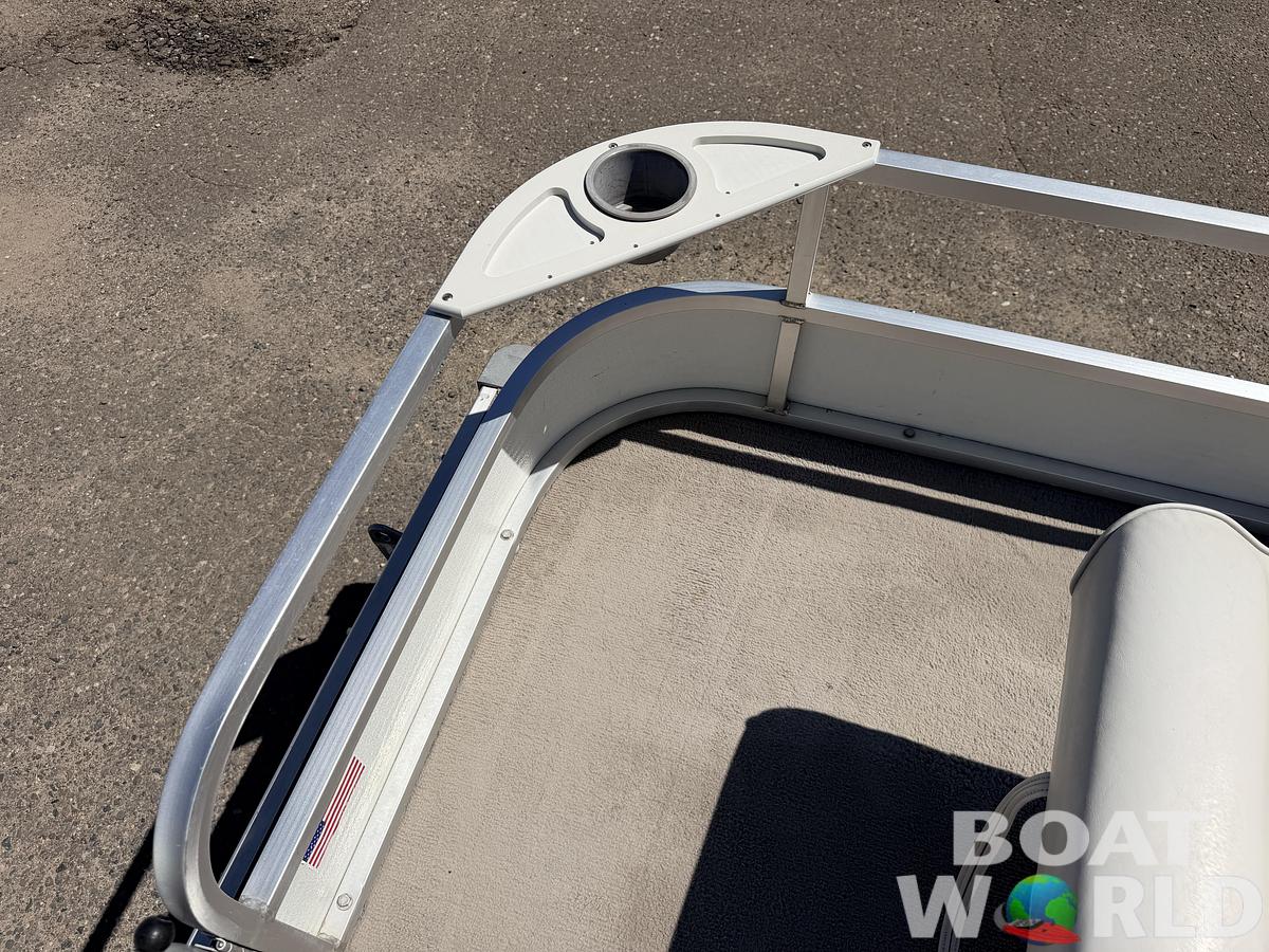 Used 2010 Palm Beach 2023 Fishmaster & 60HP Mercury 4Stroke -$12,995