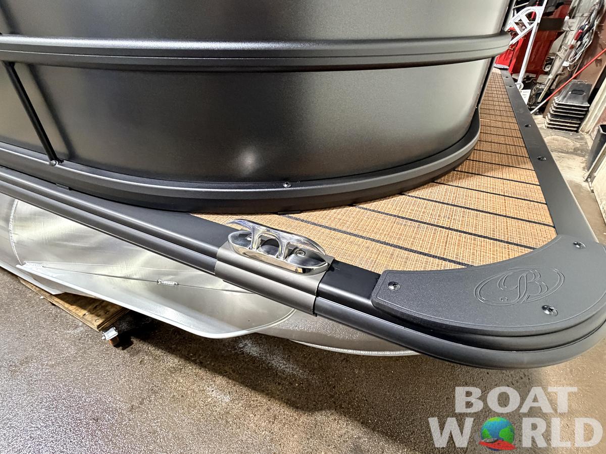 2026 Bentley Legacy 220 Swingback Pontoon $38995