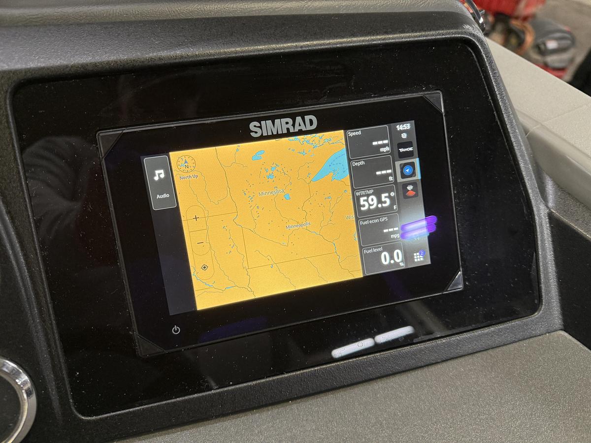 2025 Tahoe Pontoons Cascade 2385 Quad Lounge Shift Tritoon & 225HP 4-Stroke