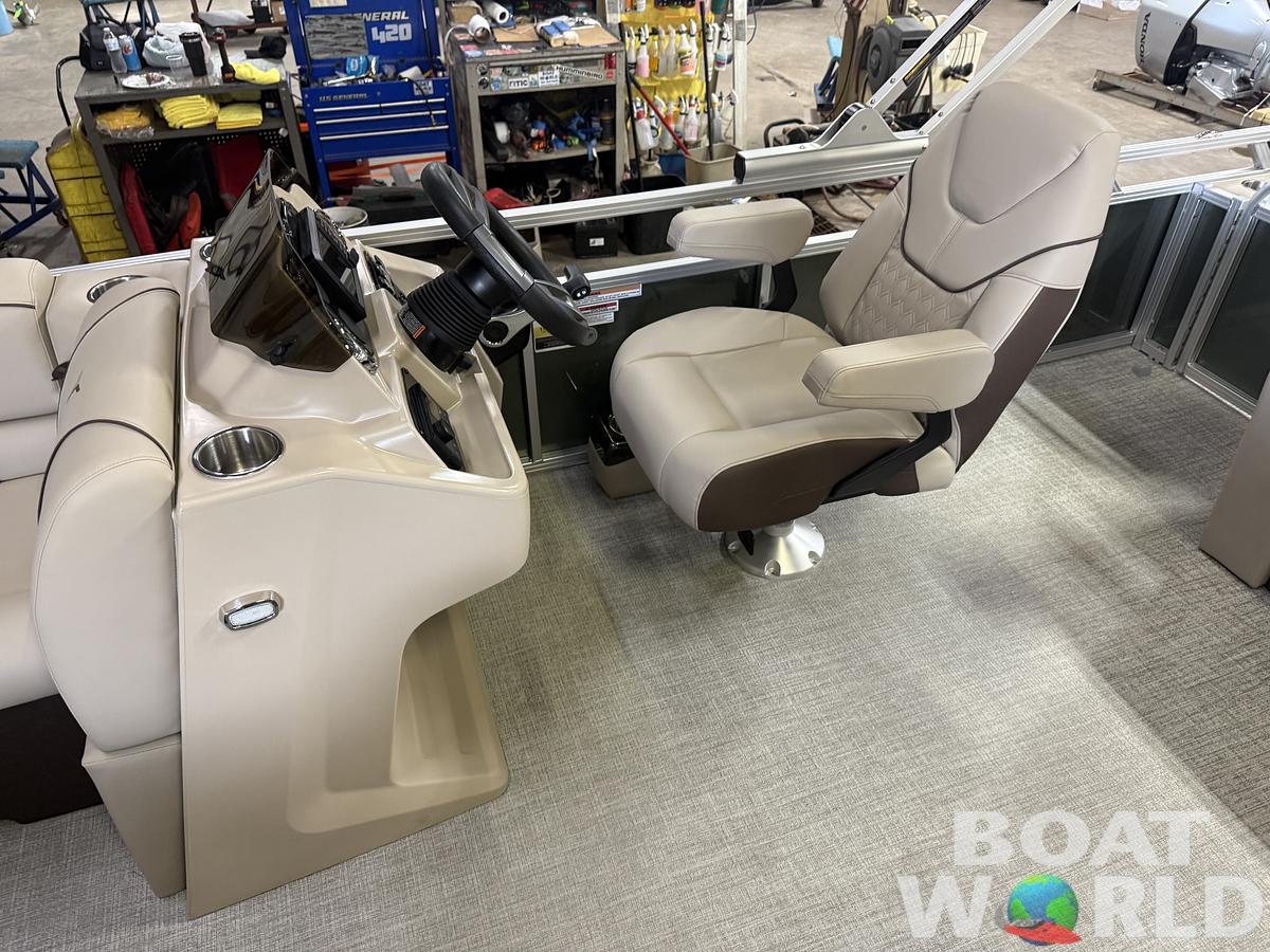 2026 Tahoe Pontoons Sport 2385 Swingback (VRB) & Honda 4-Stroke EFI