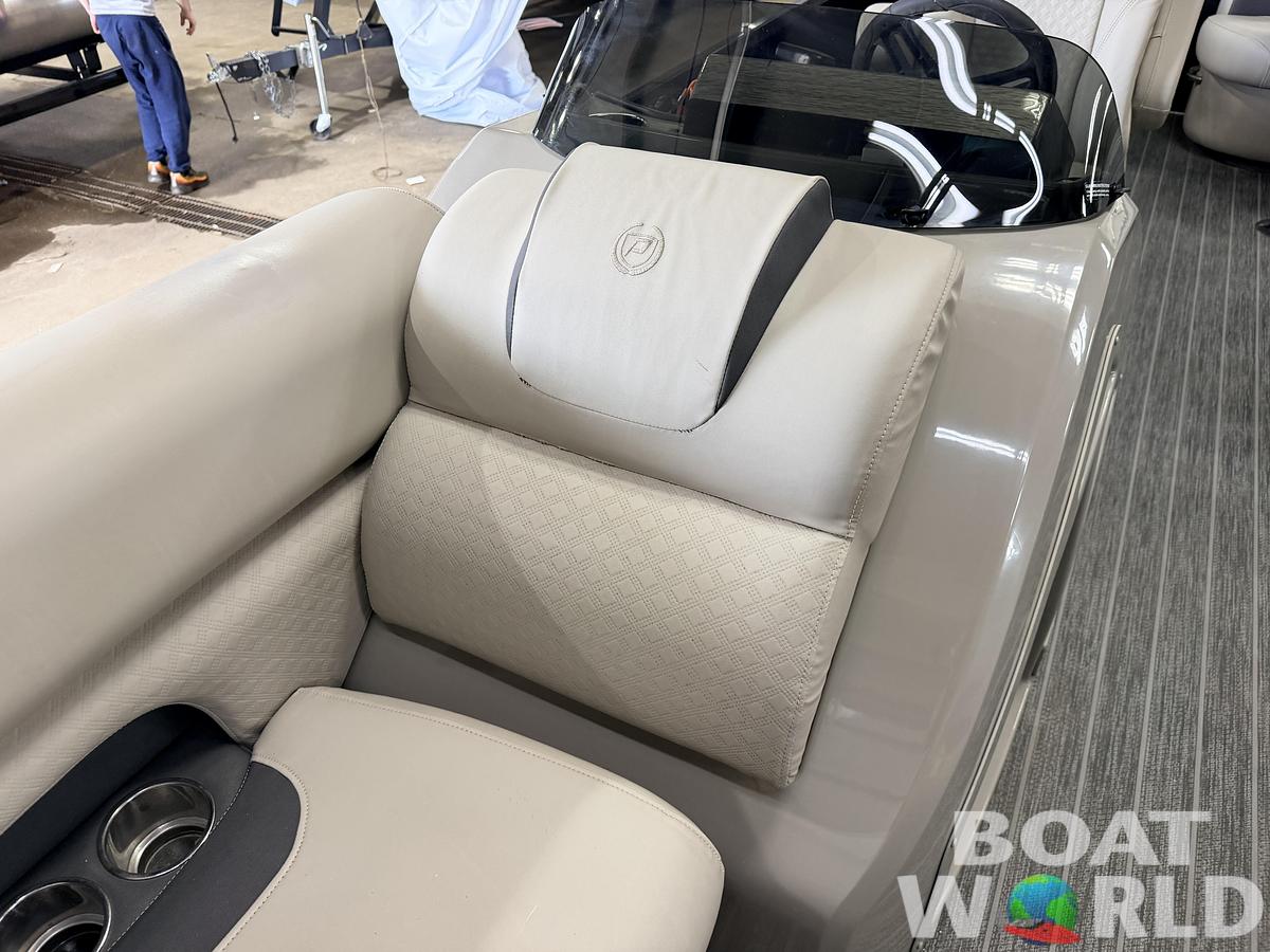 Used 2020 Premier 220 SunSation & 100HP Honda 4Stroke - $29,995