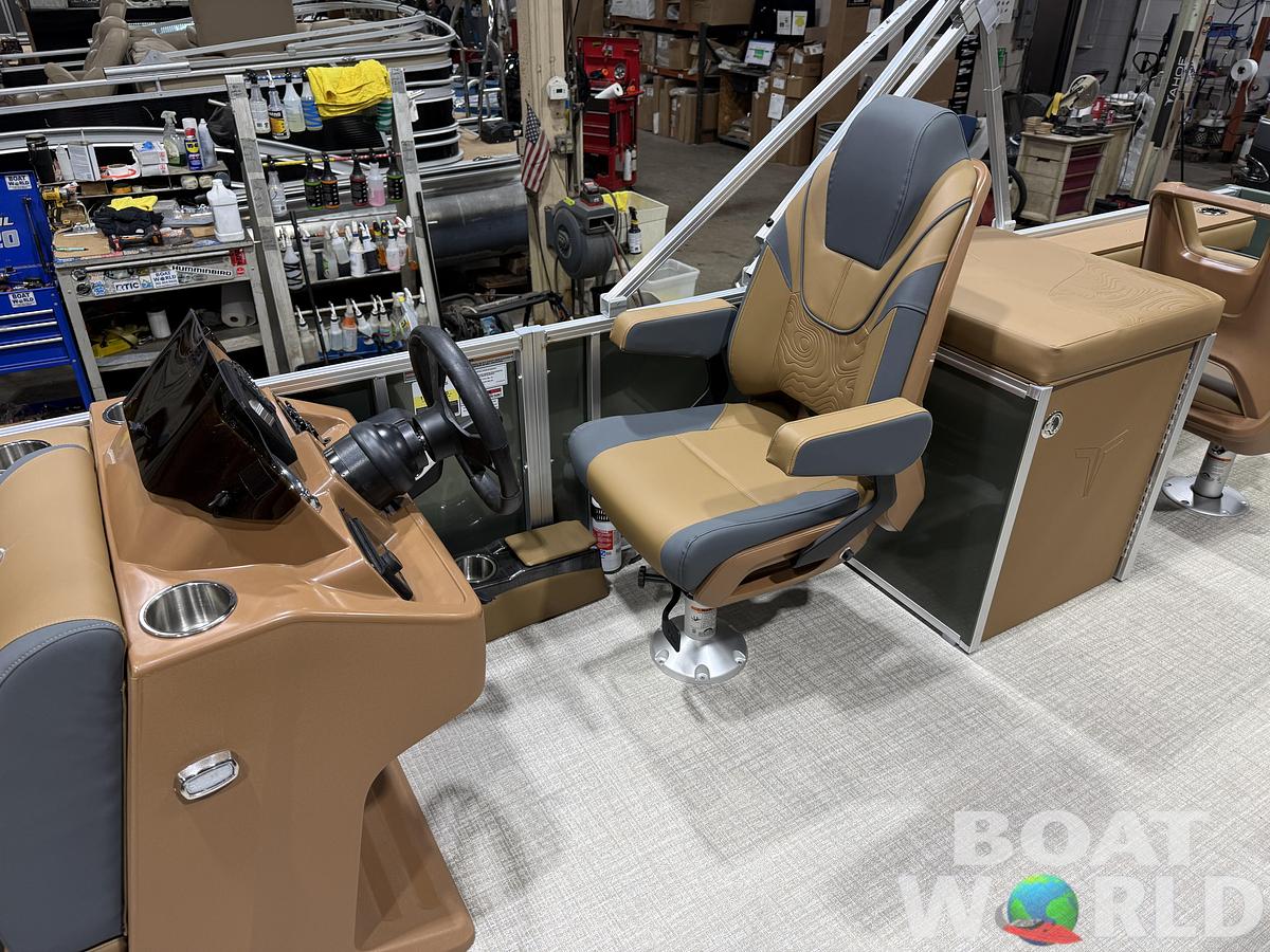 2026 Tahoe Pontoons GEOfish 2385 Rear Fish