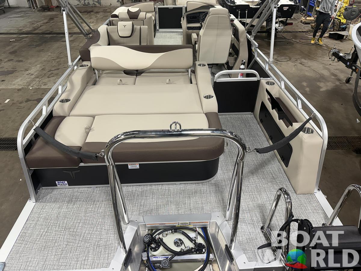 2026 Tahoe Pontoons LTZ 2385 Swingback (VRB) 