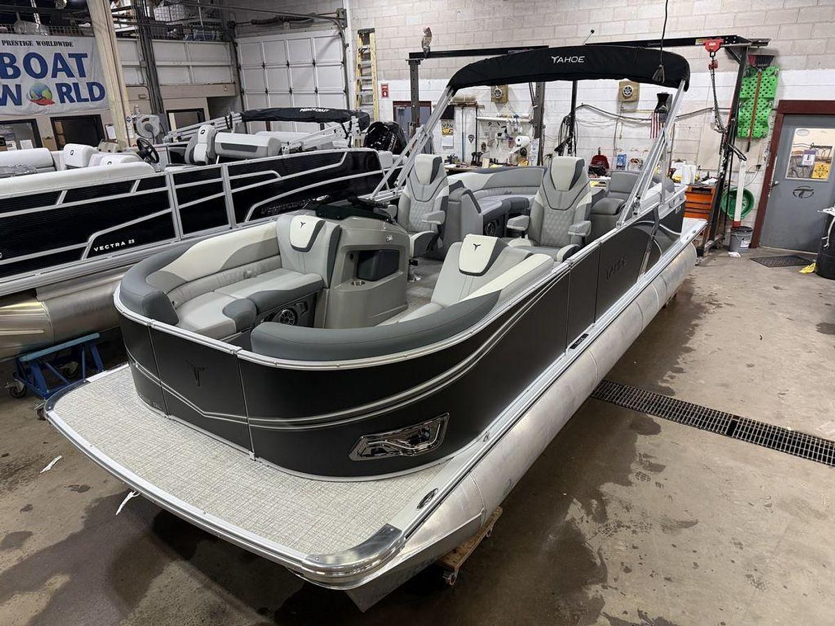 2025 Tahoe Pontoons LTZ 2385 Quad Lounge & Honda 4-Stroke EFI
