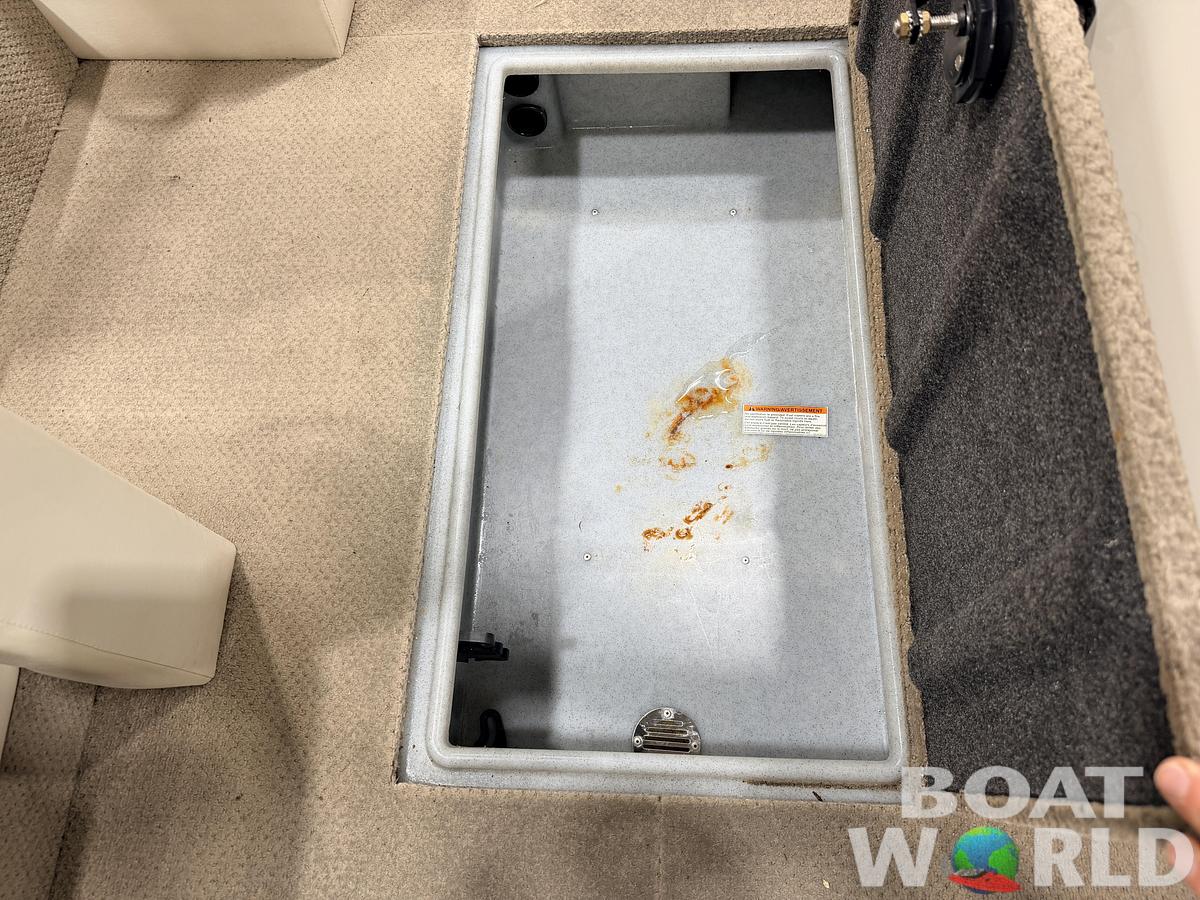 Used 2008 Princecraft Ventura 192 Deck Boat