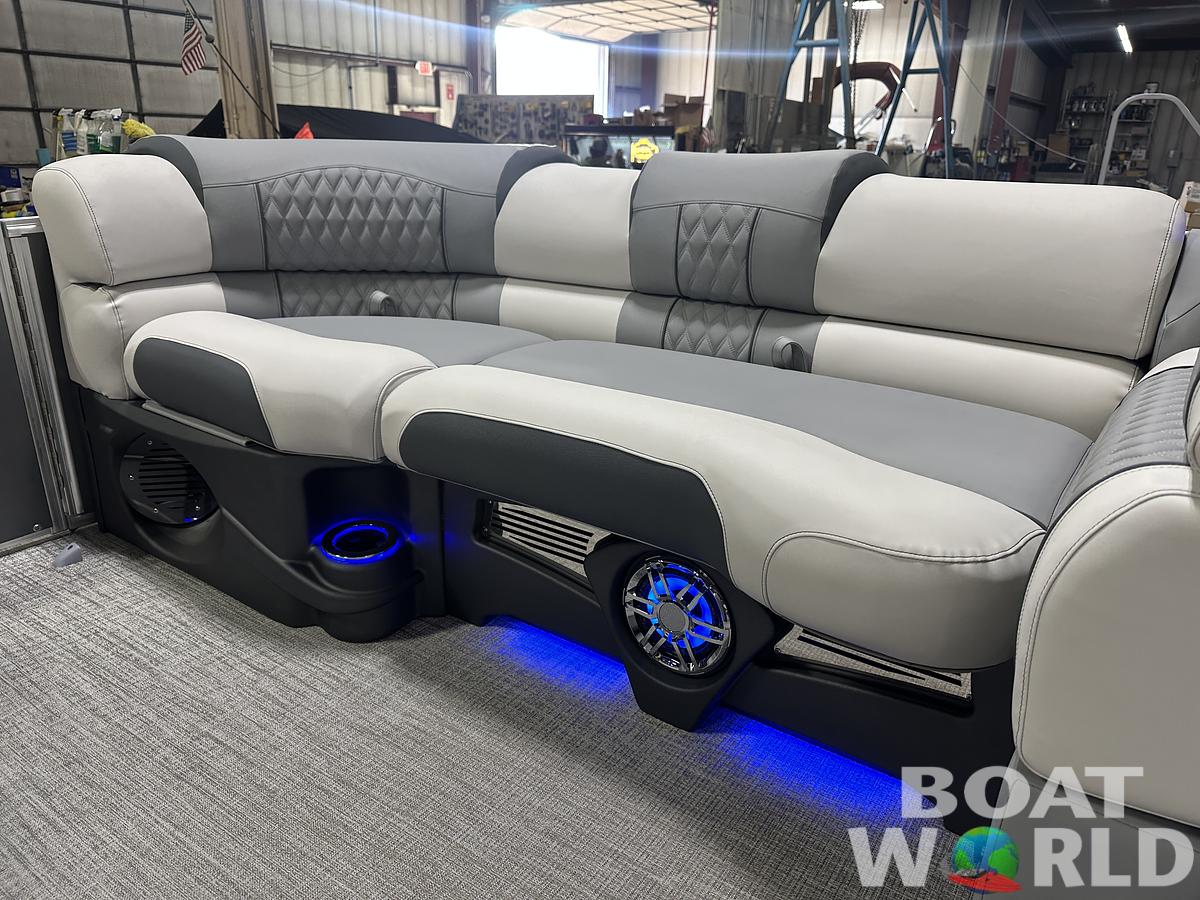 2025 Tahoe Pontoons Cascade 2385 Quad Lounge Shift Flip & Honda 4-Stroke EFI