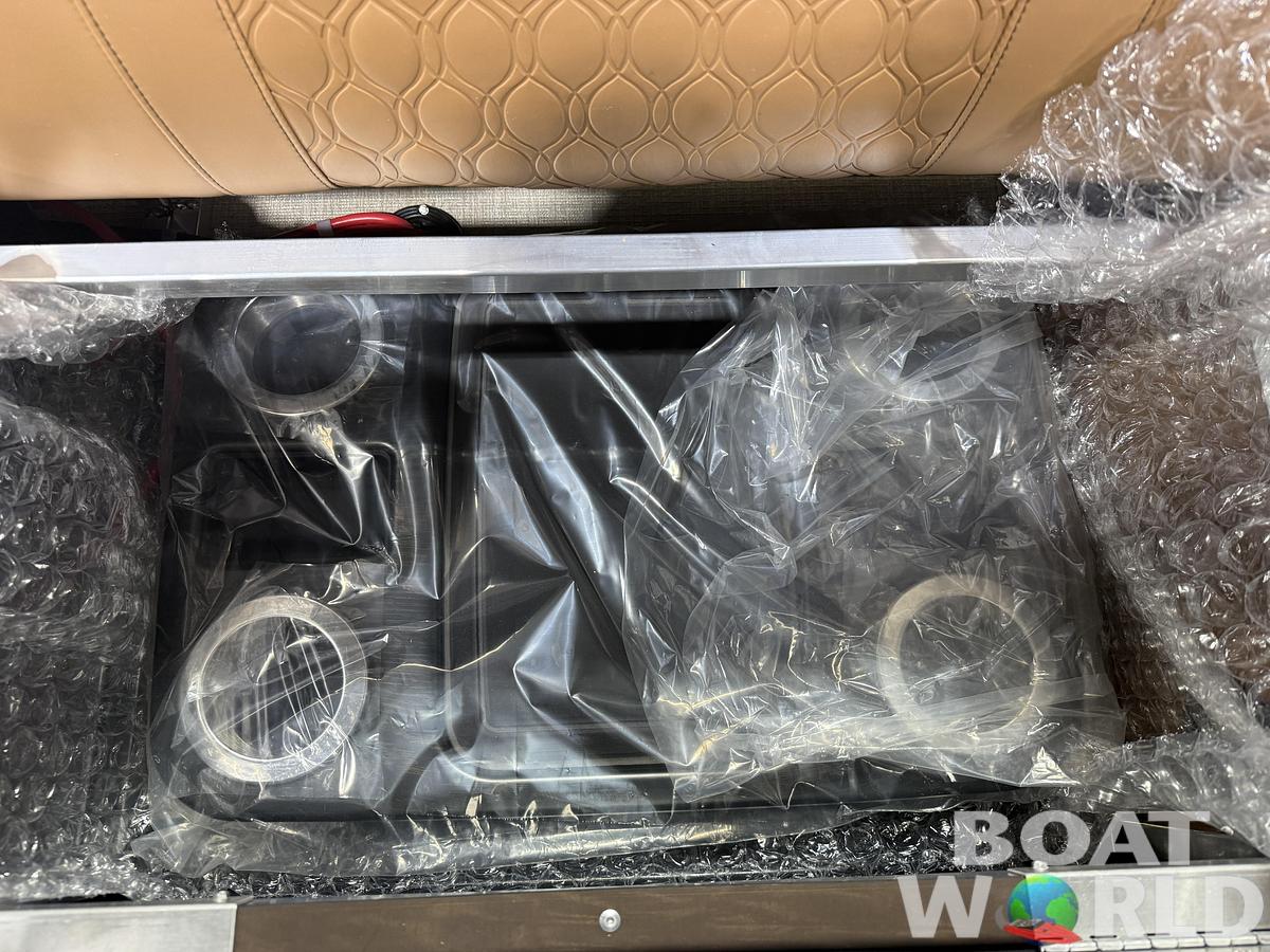 2026 Tahoe Pontoons LTZ 2385 Elite Cruise & Honda 4-Stroke EFI