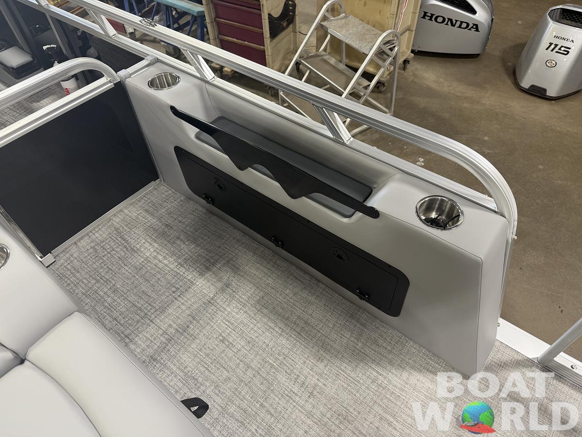 2026 Tahoe Pontoons Sport 2385 Swingback (VRB) & Honda 4-Stroke EFI