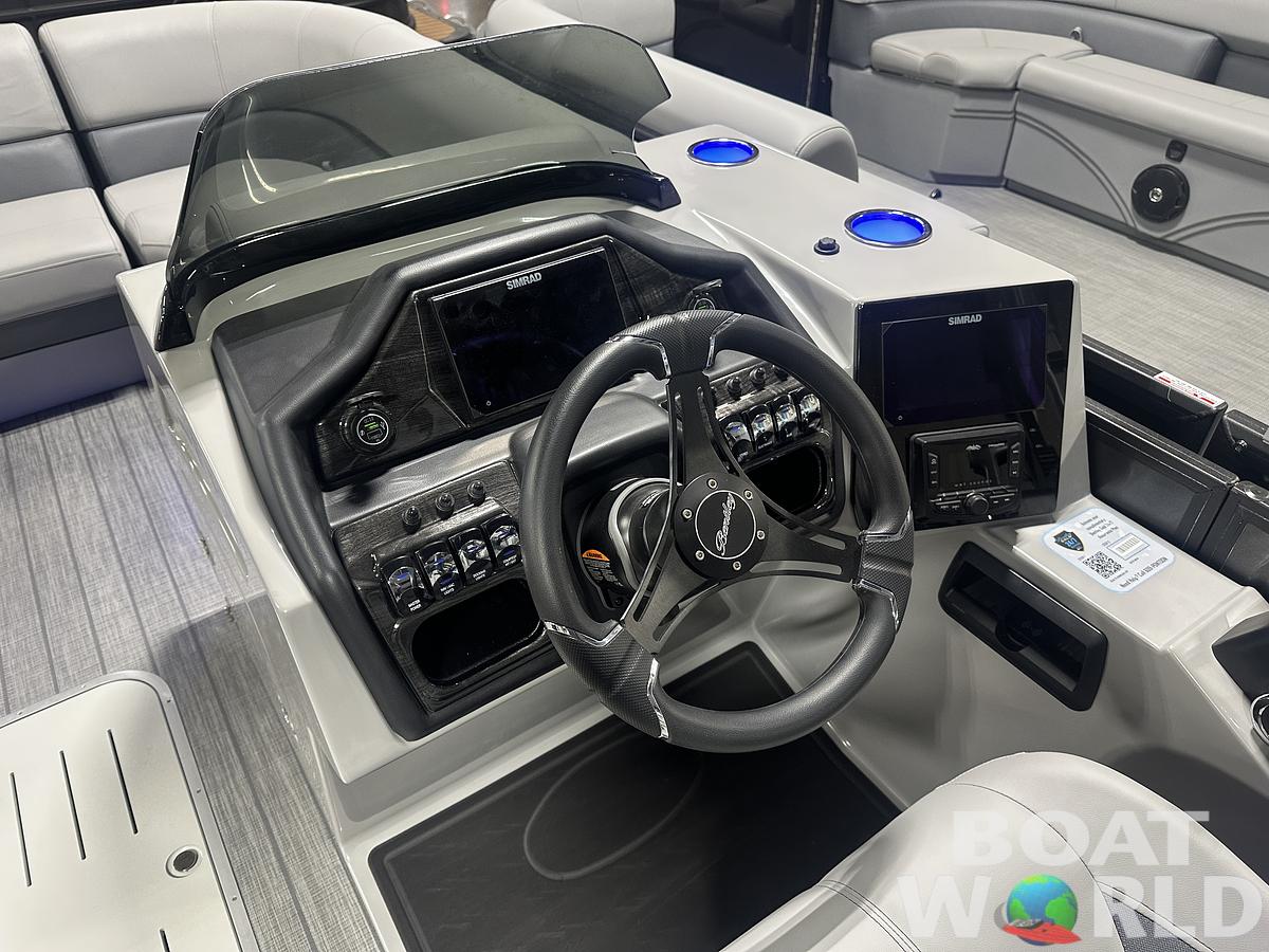 2025 Bentley Pontoons Elite 223 Admiral Quad Lounge Tritoon & Honda 4-Stroke EFI