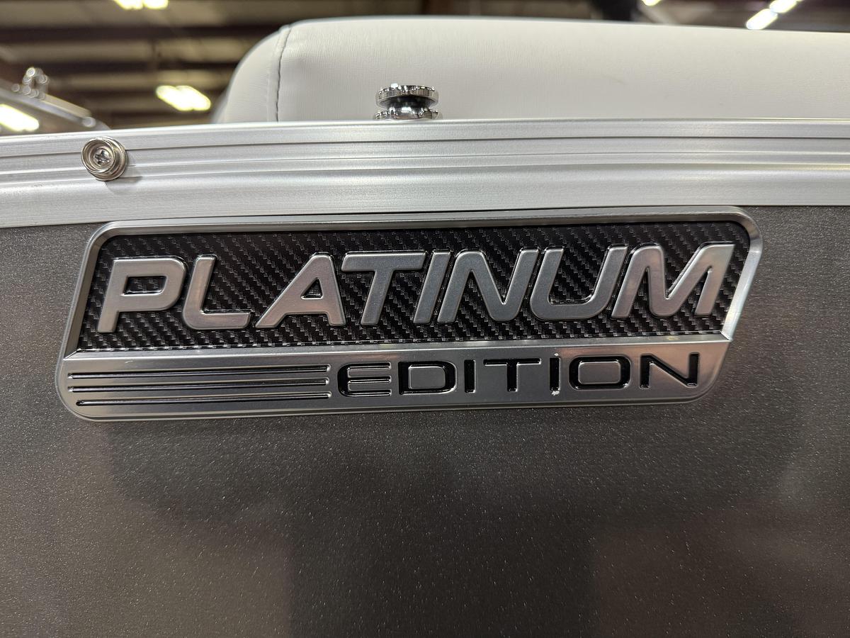 2025 Tahoe Pontoons Cascade 2385 Quad Lounge Tritoon & 225HP 4-Stroke