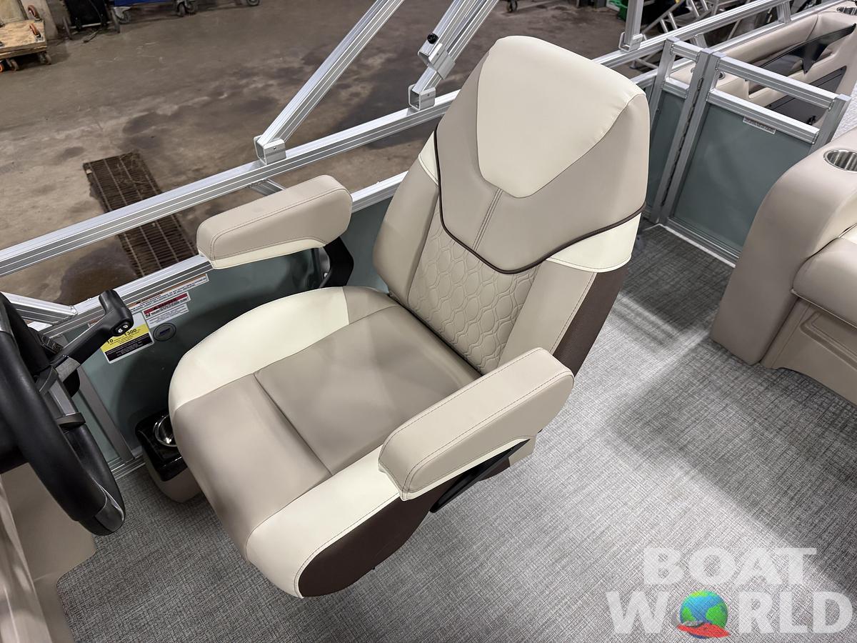 2026 Tahoe Pontoons Sport 2180 Swingback (VRB) 