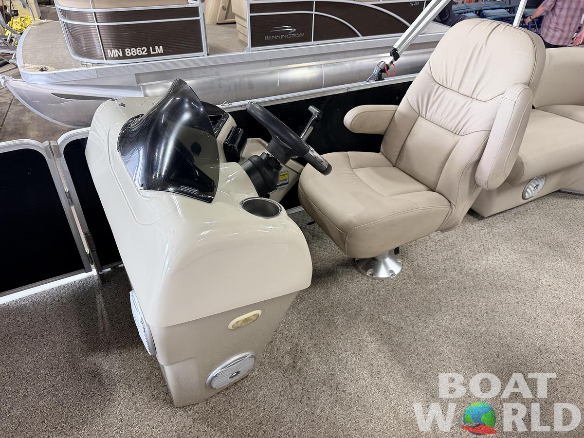 Used 2016 Weeres 220 Legacy & 90HP Yamaha 4Stroke -$19,995