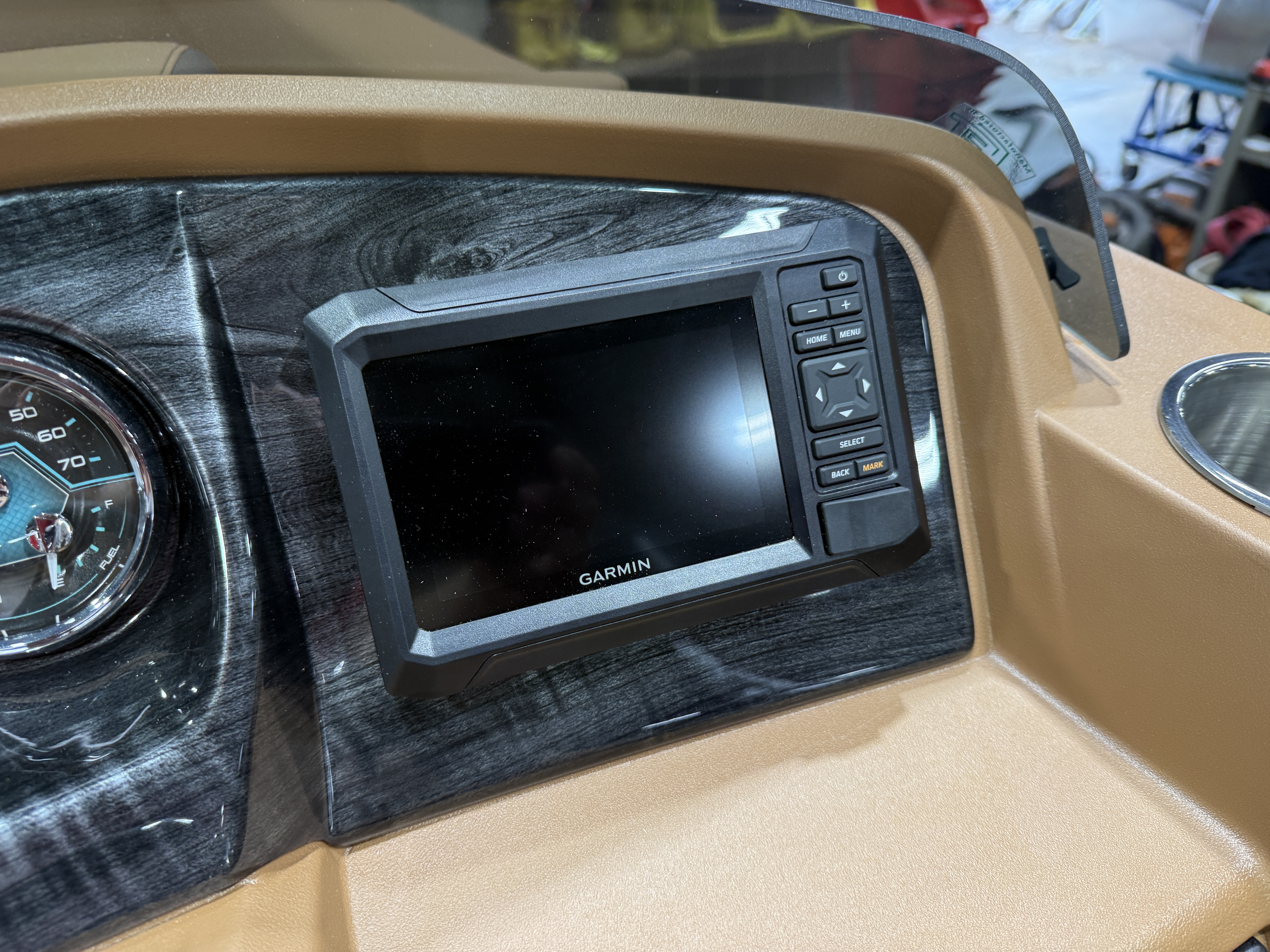 2027 Tahoe LTZ 2385 VRB SE Swingback Pontoon $42995