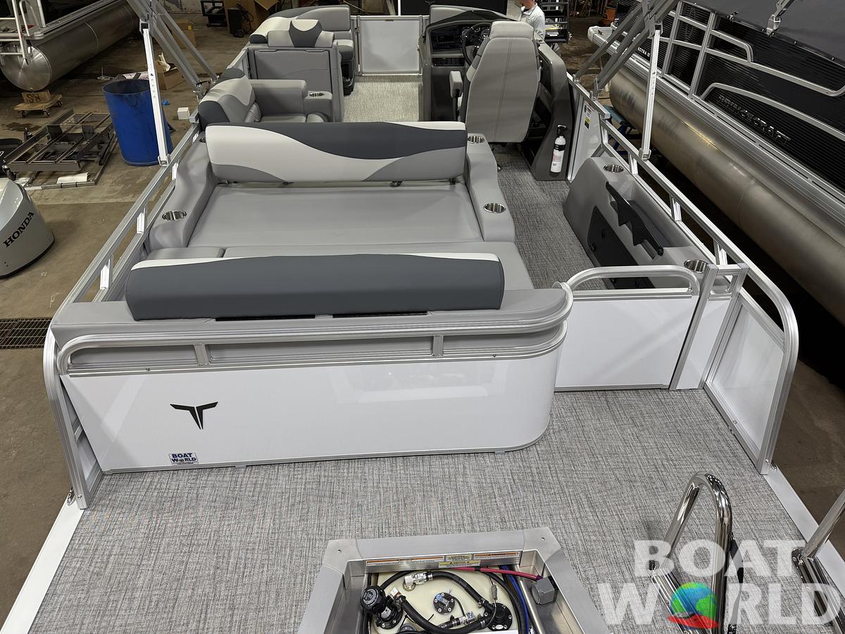 2025 Tahoe Pontoons LTZ 2385 Swingback (VRL) & Honda 4-Stroke EFI