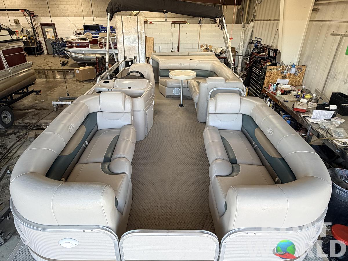 Used 2007 Princecraft  20 Versailles Pontoon & 60HP Mercury 4Stroke - $14,995