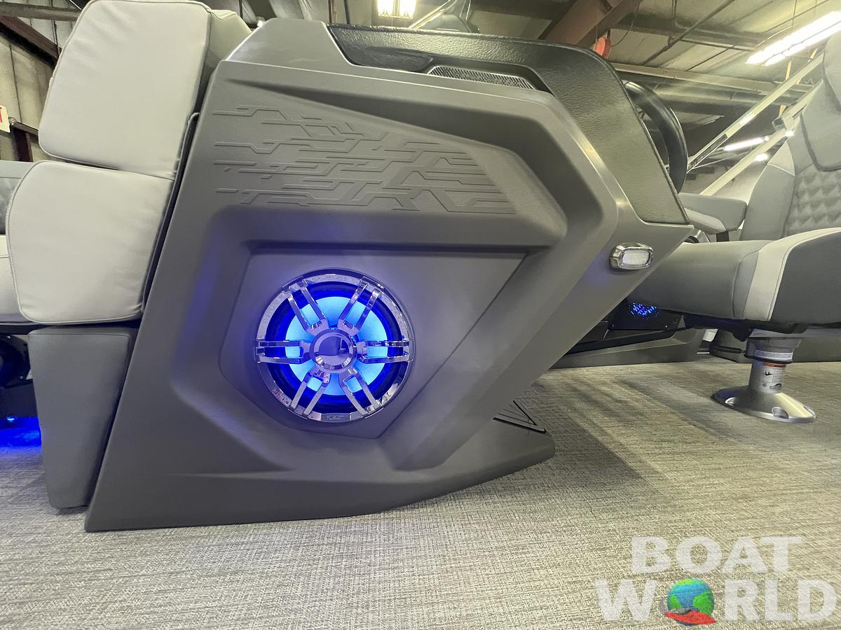 2025 Tahoe Pontoons Cascade 2385 Swingback (VRL) & Honda 4-Stroke EFI