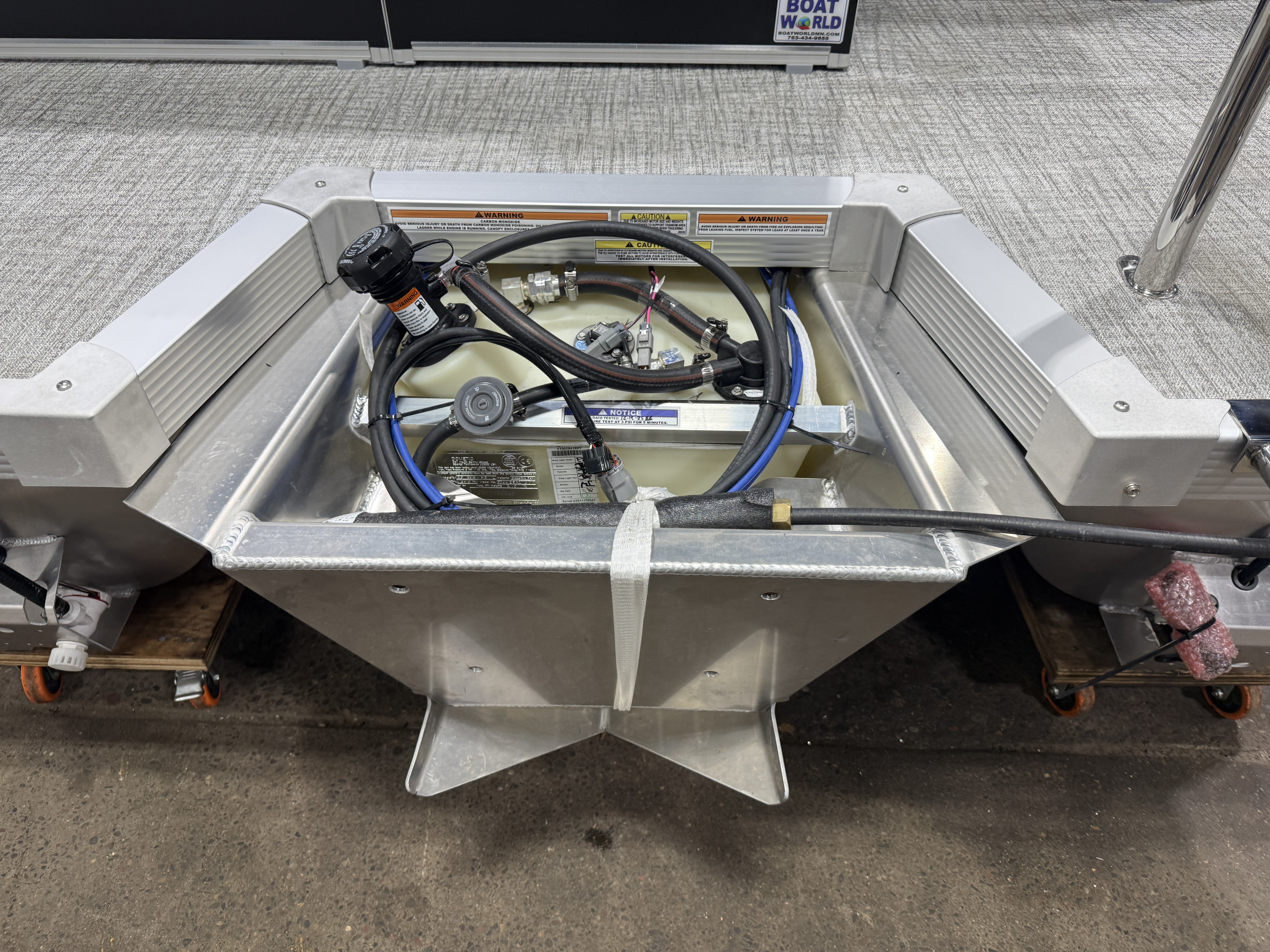 2026 Tahoe Pontoons Sport 23E80 Fish & Cruise Pontoon