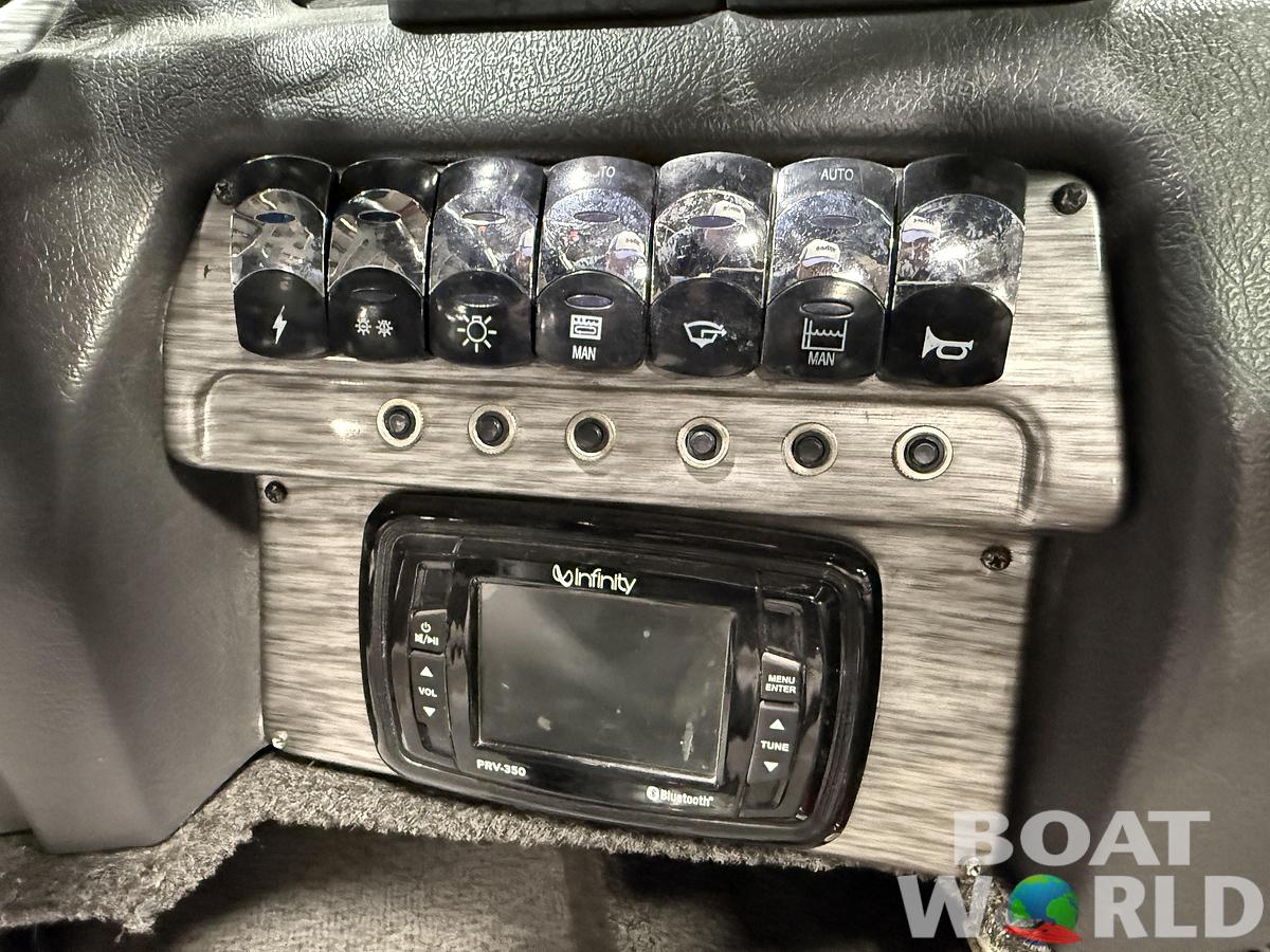 Used 2021 Lund 1875 Impact XS with 150HP Mercury Pro XS Fourstroke EFI